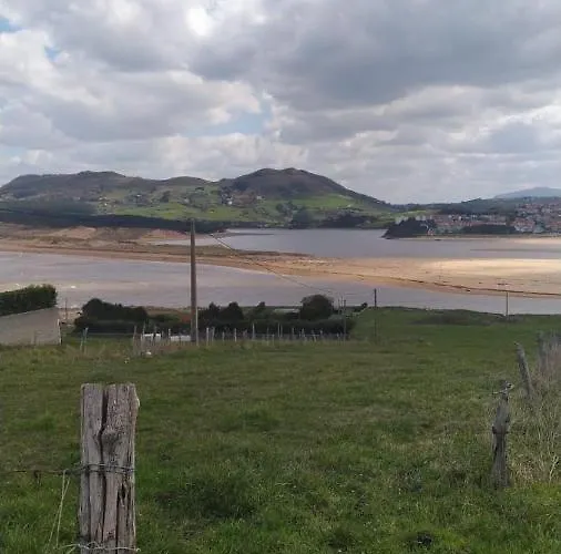Hébergement de vacances En Playa Robayera
