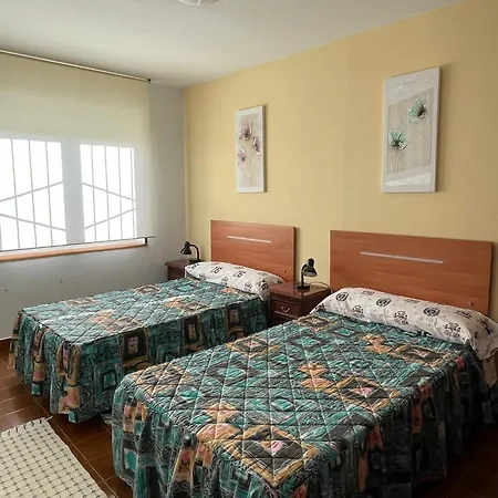 En Playa Robayera Mogro